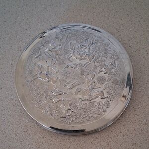 Silver Decorative Compact Mirror - Women Makeup Tool